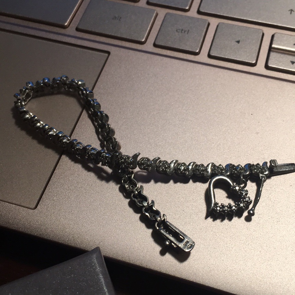 Sterling Silver w/ Diamonds Tennis Bracelet heart